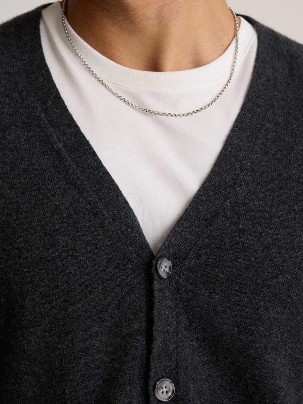 Quince Men's mongolian cashmere Charcoal V-Neck Button Cardigan Sweater - Picture 4 of 9
